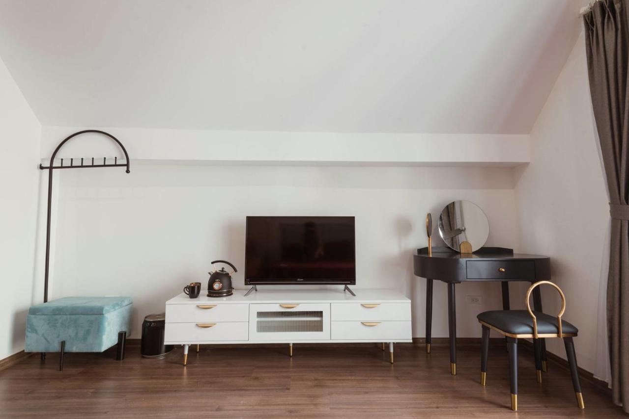 The Q Boutique And Home Ханой Екстериор снимка